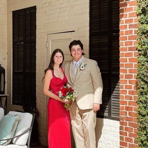 Meet your Posher, Sara